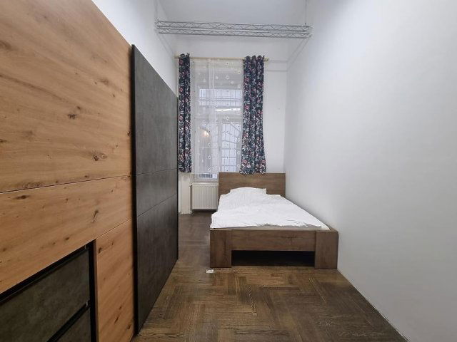 Kiadó téglalakás, albérlet, V. kerületben, Veres Pálné utcában