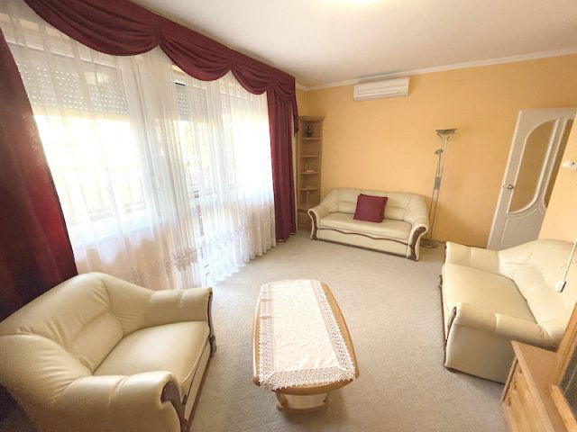 Eladó téglalakás, Debrecenben 75.9 M Ft, 2 szobás