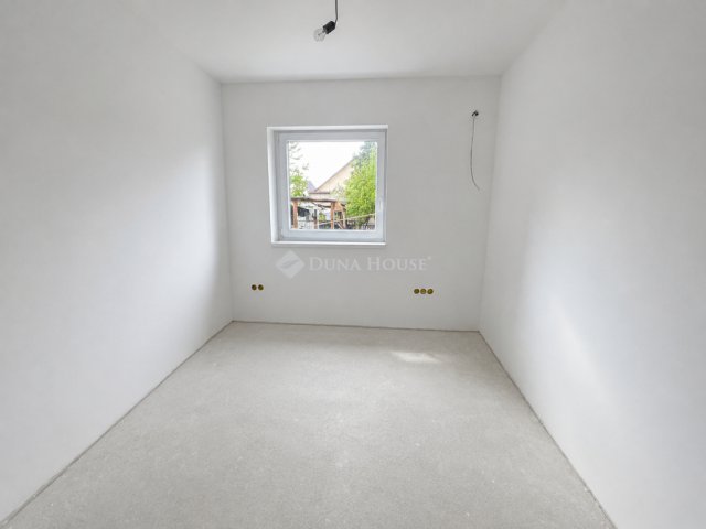 Eladó családi ház, Budapesten, XVIII. kerületben 173 M Ft