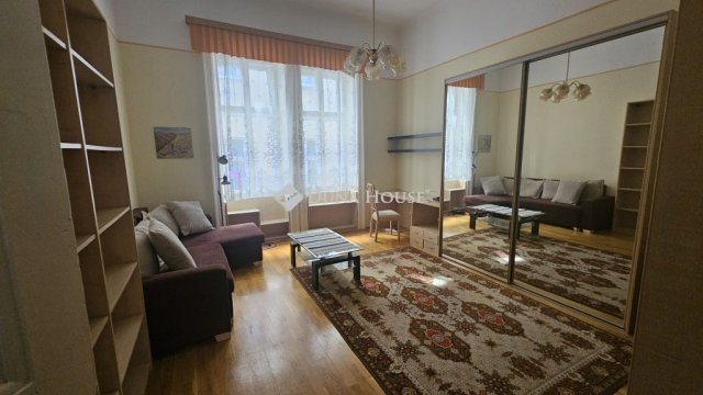 Eladó téglalakás, Budapesten, VII. kerületben 58.99 M Ft