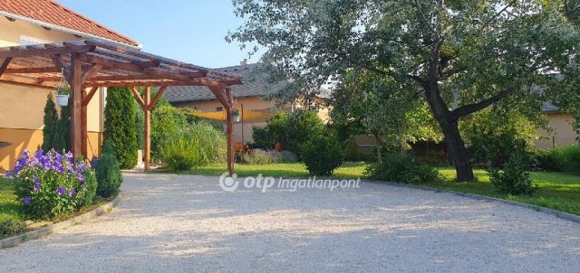 Eladó családi ház, Csabrendeken 96 M Ft, 3 szobás