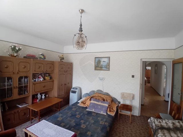 Eladó családi ház, Hatvanban 59.9 M Ft, 4 szobás