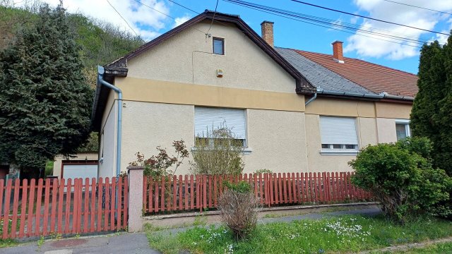 Eladó családi ház, Salgótarjánban 35.9 M Ft, 3 szobás