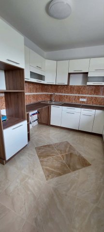 Eladó panellakás, Debrecenben, Böszörményi úton 94.9 M Ft