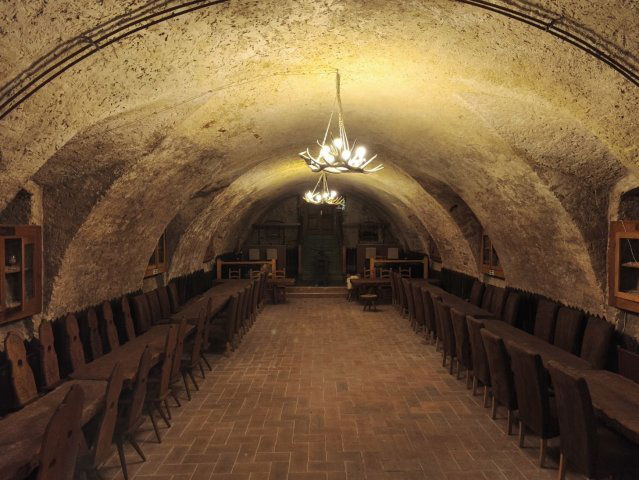 Kiadó üzlethelyiség, Cserszegtomajon 400 E Ft / hó