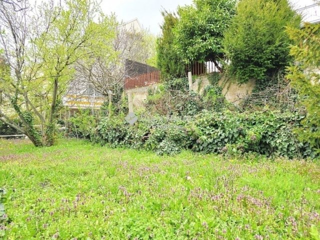 Eladó családi ház, Pécsett 129.9 M Ft, 5 szobás