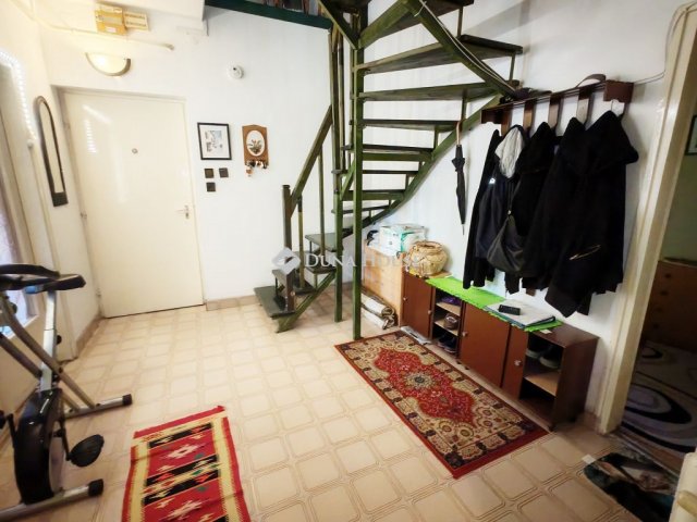 Eladó téglalakás, Csurgón 31.99 M Ft, 4 szobás