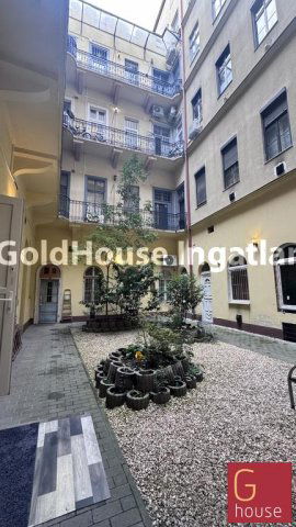 Eladó téglalakás, Budapesten, VI. kerületben, Bajnok utcában