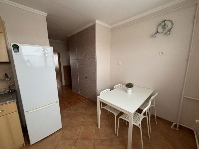 Eladó panellakás, Tiszaújvárosban, Rózsa úton 27.9 M Ft