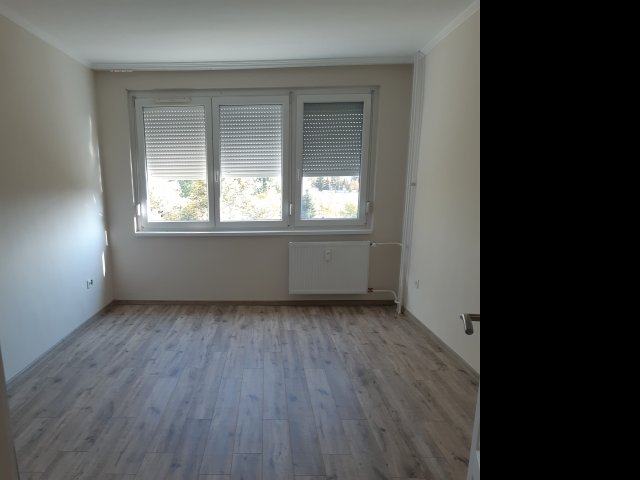 Kiadó téglalakás, albérlet, Debrecenben, Komlóssy úton
