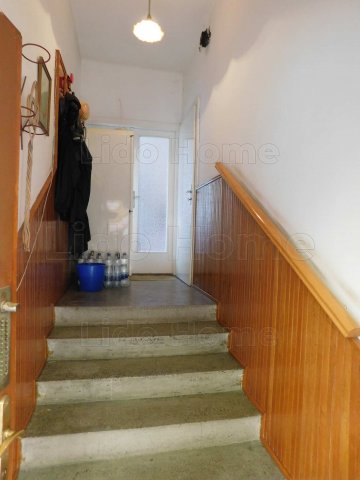 Eladó téglalakás, Keszthelyen 45 M Ft, 3 szobás