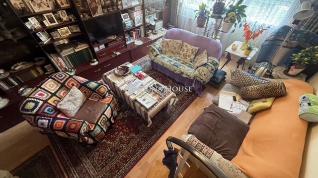 Eladó téglalakás, Szombathelyen 24.5 M Ft, 3 szobás