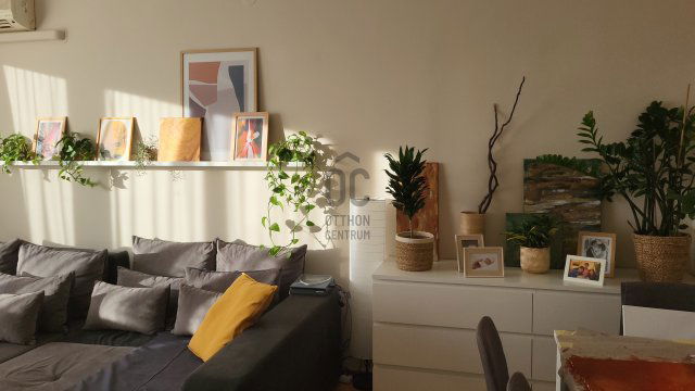 Eladó panellakás, Budapesten, X. kerületben, Gyakorló utcában