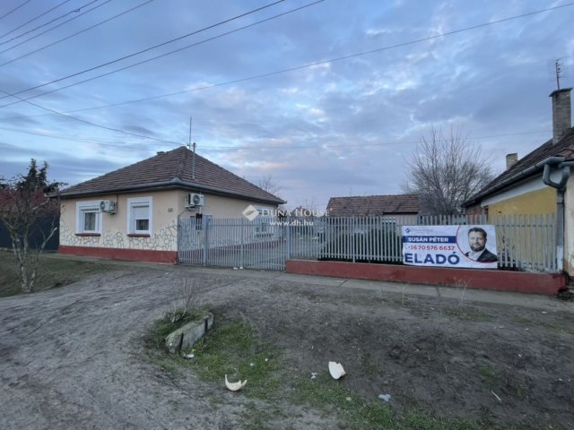 Eladó családi ház, Lajosmizsén 45 M Ft, 3+1 szobás