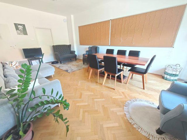 Eladó ikerház, Budapesten, II. kerületben 399 M Ft, 7 szobás