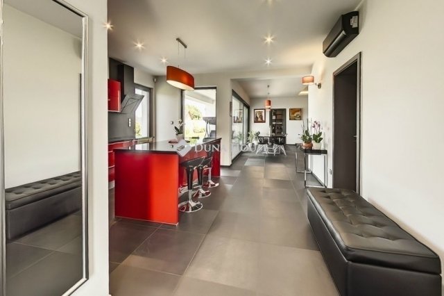 Eladó családi ház, Dabason 179 M Ft, 4 szobás