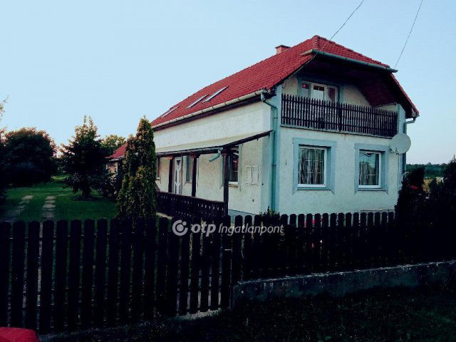 Eladó családi ház, Sonkádon 42 M Ft, 1+2 szobás