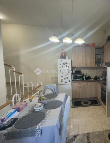 Eladó téglalakás, Nyíregyházán 58.5 M Ft, 3 szobás