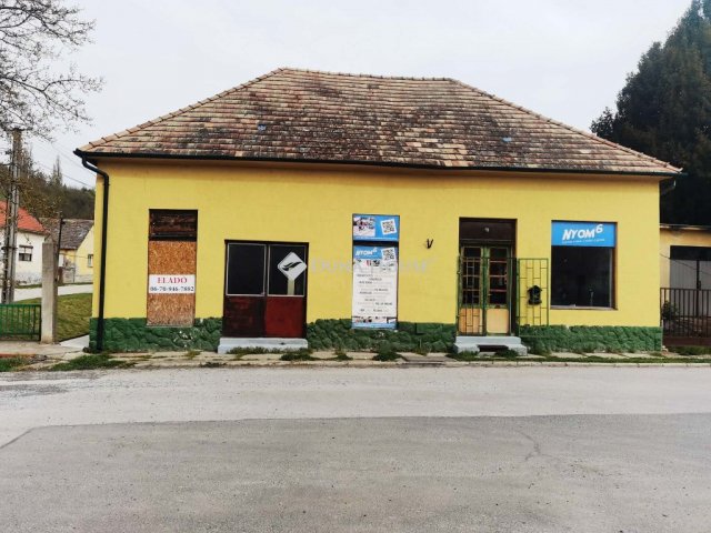 Eladó ipari ingatlan, Gyönkön 38 M Ft / költözzbe.hu