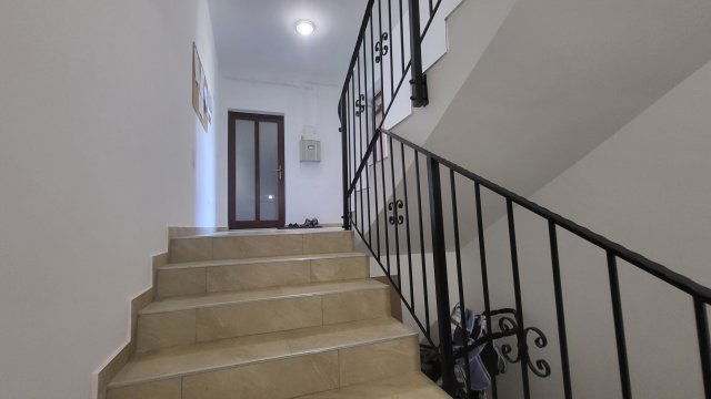 Kiadó téglalakás, albérlet, Egerben 150 E Ft / hó, 2 szobás