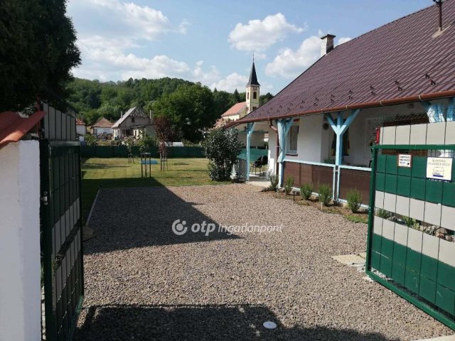 Eladó családi ház, Recsken 22.7 M Ft, 1+1 szobás