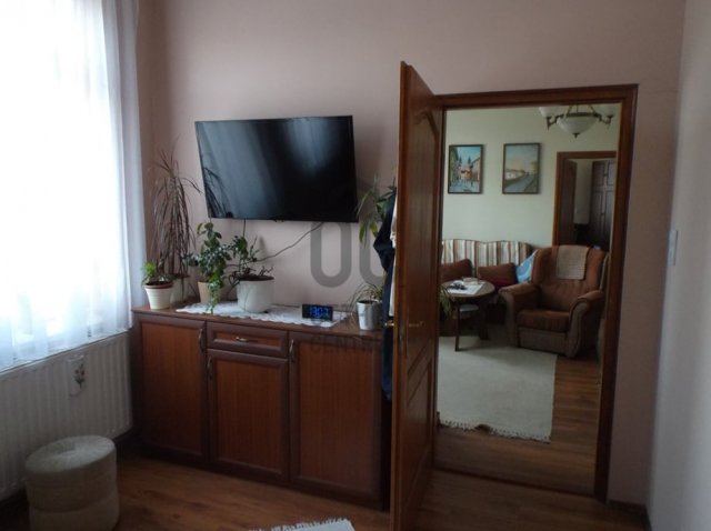 Eladó ikerház, Pápán 59 M Ft, 2 szobás / költözzbe.hu