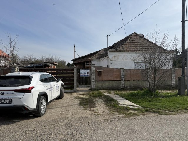 Eladó családi ház, Mocsán 28.9 M Ft, 3 szobás