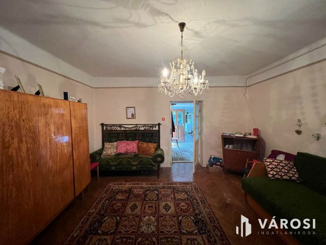 Eladó családi ház, Nagybánhegyesen 9.5 M Ft, 4 szobás