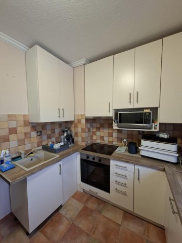 Eladó panellakás, Szegeden, Körtöltés utcában 58.99 M Ft