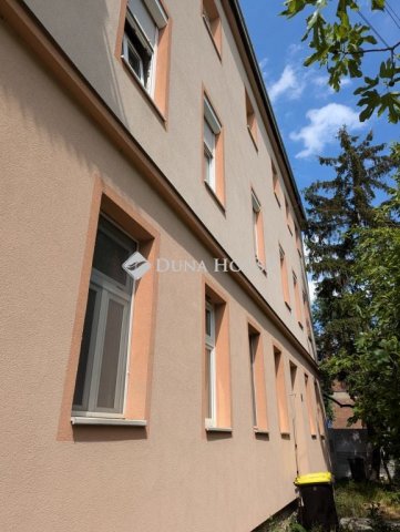 Kiadó téglalakás, albérlet, Győrött, Buda utcában, 2 szobás