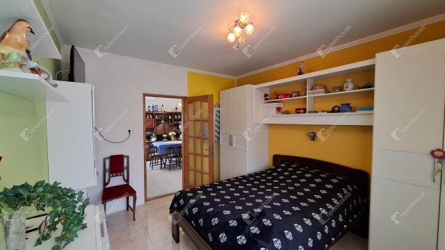 Eladó családi ház, Bocskaikerten 49.9 M Ft, 2 szobás