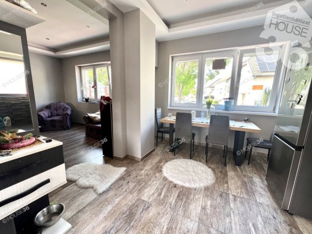 Eladó családi ház, Kecskeméten 38 M Ft, 2 szobás