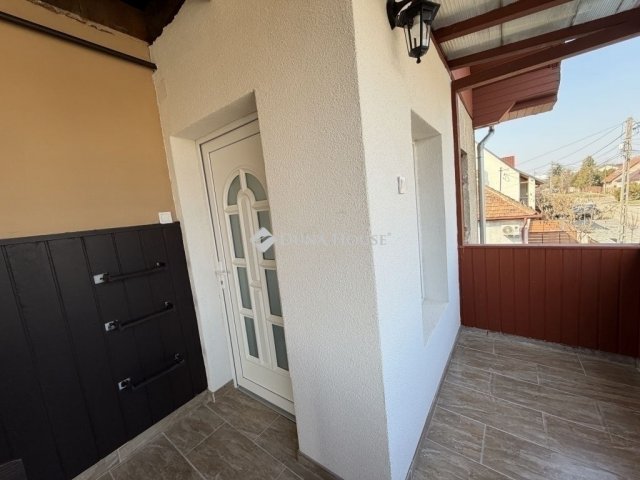 Eladó téglalakás, Vecsésen 74.9 M Ft, 4 szobás