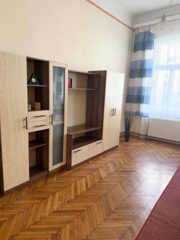 Kiadó téglalakás, albérlet, Budapesten, VI. kerületben