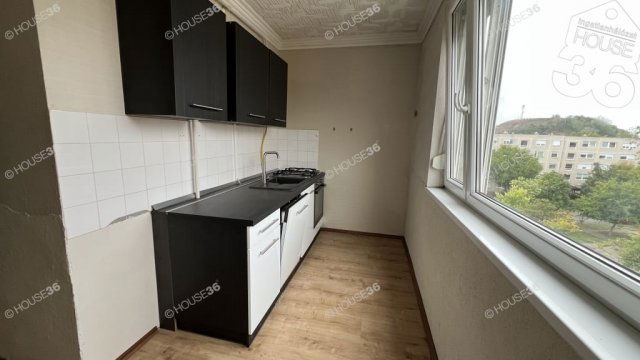 Eladó téglalakás, Kecskeméten 44.5 M Ft, 3 szobás