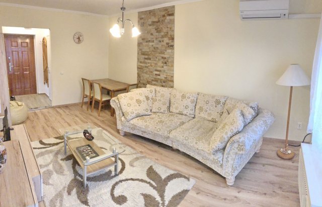Kiadó téglalakás, albérlet, Debrecenben 200 E Ft / hó, 2 szobás