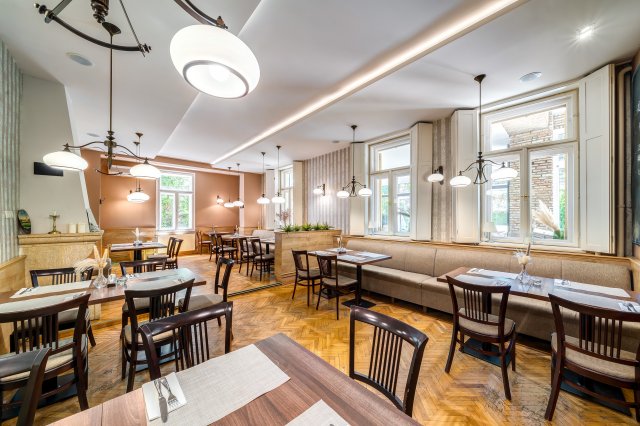 Eladó üzlethelyiség, Budapesten, II. kerületben 319 M Ft