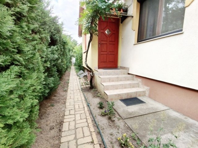Eladó családi ház, Budapesten, XVI. kerületben 185 M Ft