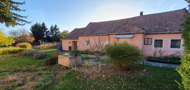 Eladó családi ház, Devecseren 14.9 M Ft, 2+1 szobás