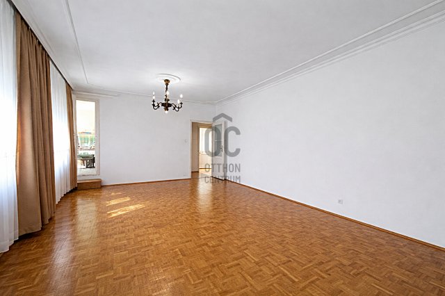 Eladó téglalakás, Tatabányán 69.9 M Ft, 3 szobás