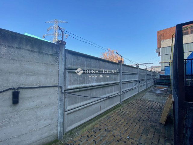Eladó ipari ingatlan, Budapesten, XXI. kerületben 132 M Ft