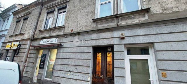 Eladó téglalakás, Sopronban 31.9 M Ft, 2 szobás