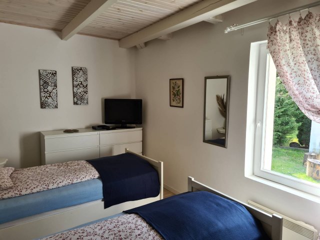 Eladó családi ház, Vágáshután 47 M Ft, 2 szobás