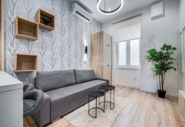 Eladó téglalakás, Budapesten, VII. kerületben 109.9 M Ft