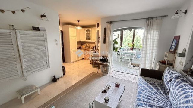 Eladó családi ház, Tahitótfalun 79 M Ft, 3 szobás