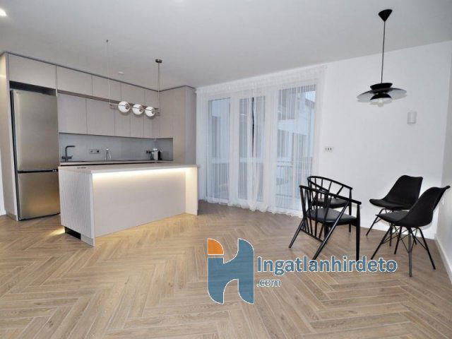 Eladó téglalakás, Budapesten, IV. kerületben 133.5 M Ft