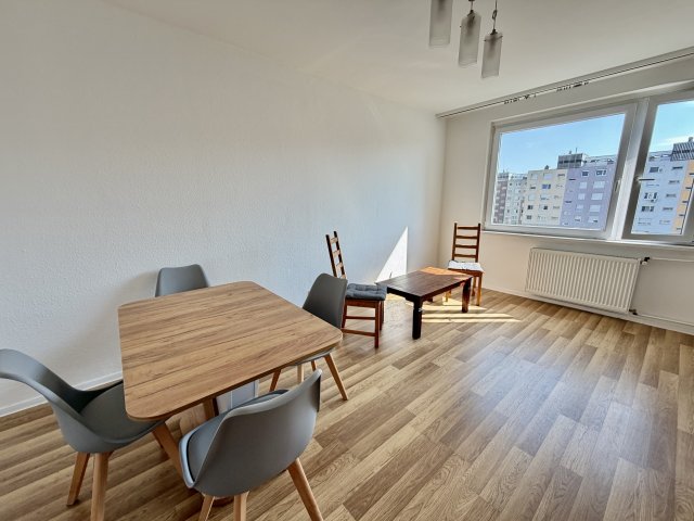 Kiadó panellakás, albérlet, XV. kerületben, Zsókavár utcában