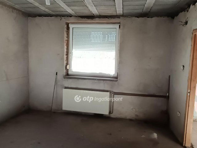 Eladó ikerház, Dunaharasztin 46 M Ft, 3+1 szobás