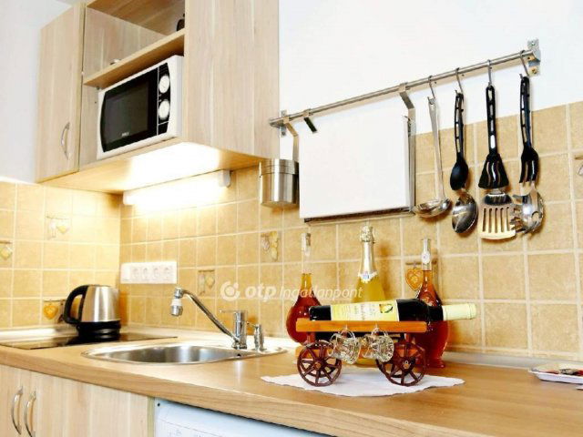 Eladó téglalakás, Budapesten, VII. kerületben 199 M Ft, 5 szobás