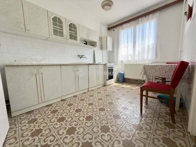 Eladó családi ház, Kecskeméten 89 M Ft, 6 szobás